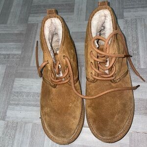 Men's Tan Suede Boots